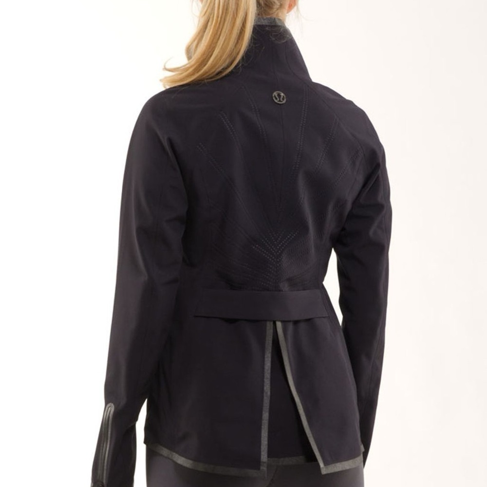 Lululemon Harmony Black Jacket Asymmetrical Zip Funnel Neck Soft Shell Size 8 - Picture 2 of 10